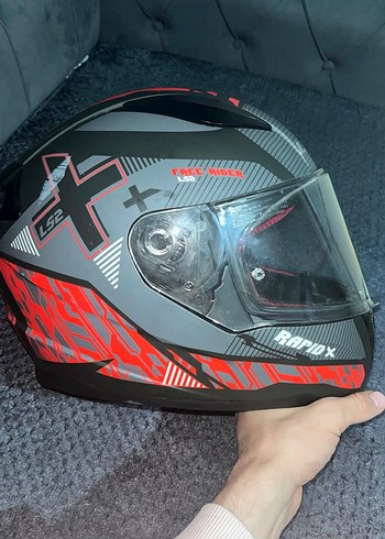 Kilitli Siyah Desenli  Motosiklet Kaskı - Görsel 2