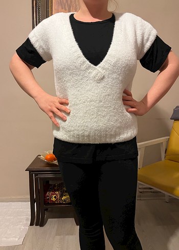 V Yaka Beyaz Örgü Kadın Süveter - Görsel 3