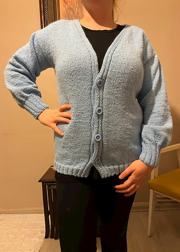 Düğmeli V Yaka Gri Triko Hırka - Görsel 2