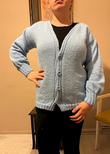 Düğmeli V Yaka Gri Triko Hırka - Görsel 3