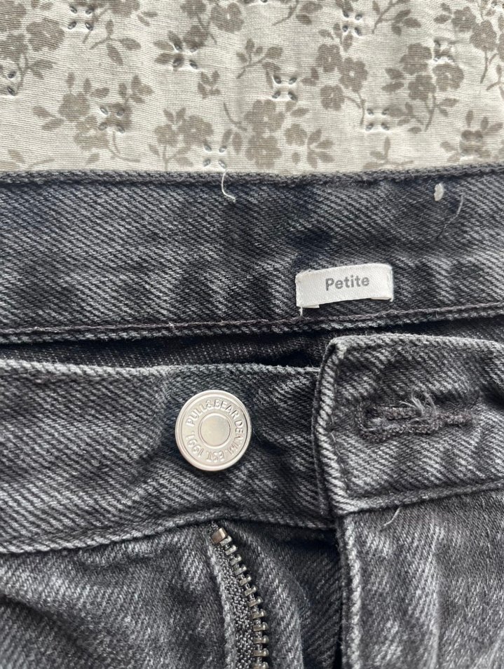 Pull Bear Gri Loose Fit Kadın Kot Pantolon - Görsel 3