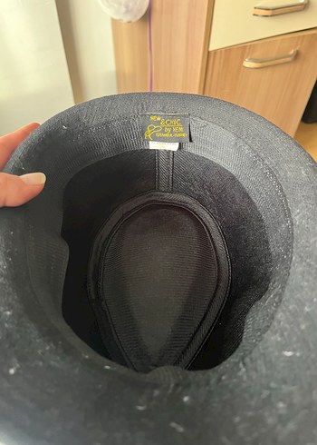 Kadın Siyah Keten Fırfırlı Şapka - Görsel 3