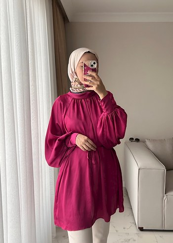 Diğer Manuka Fuşya Rengi Saten Tunik