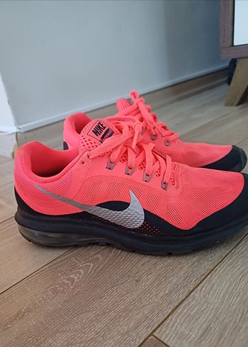 Pembe Nike Spor Kadın Spor Ayakkabı