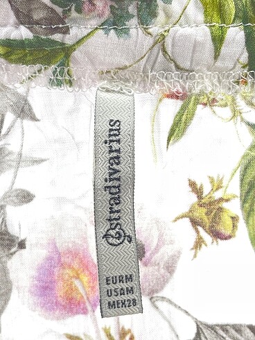 m Beden çeşitli Renk Stradivarius Bluz %70 İndirimli.