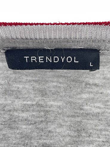 l Beden çeşitli Renk Trendyol & Milla T-shirt %70 İndirimli.