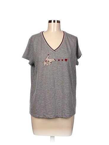 Trendyol & Milla T-shirt %70 İndirimli.