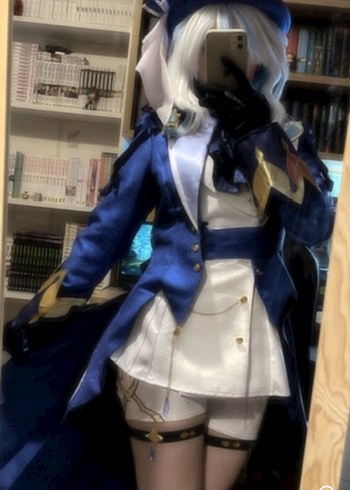 m Beden Genshin Impact Furina Cosplay ve Peruk