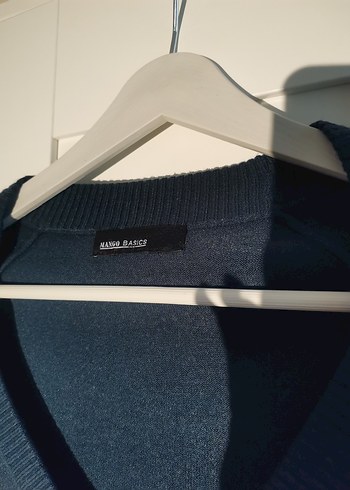 Mango V Yaka Uzun Kollu Kadın Kazak - Görsel 3