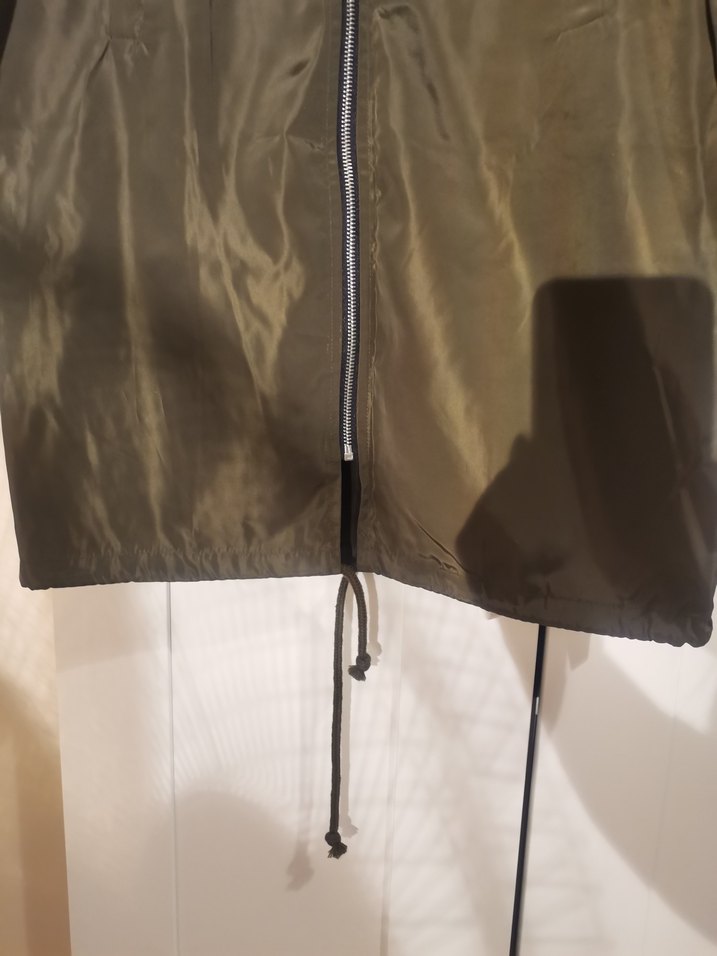 Koton Marka Haki Renk Baskılı Fermuarlı Ceket - Görsel 2