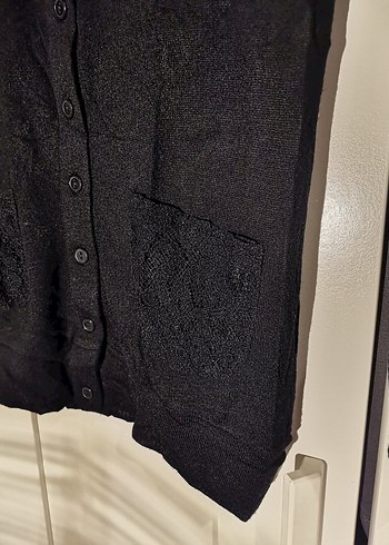 Koton Dantel Detaylı Siyah Hırka - Görsel 3