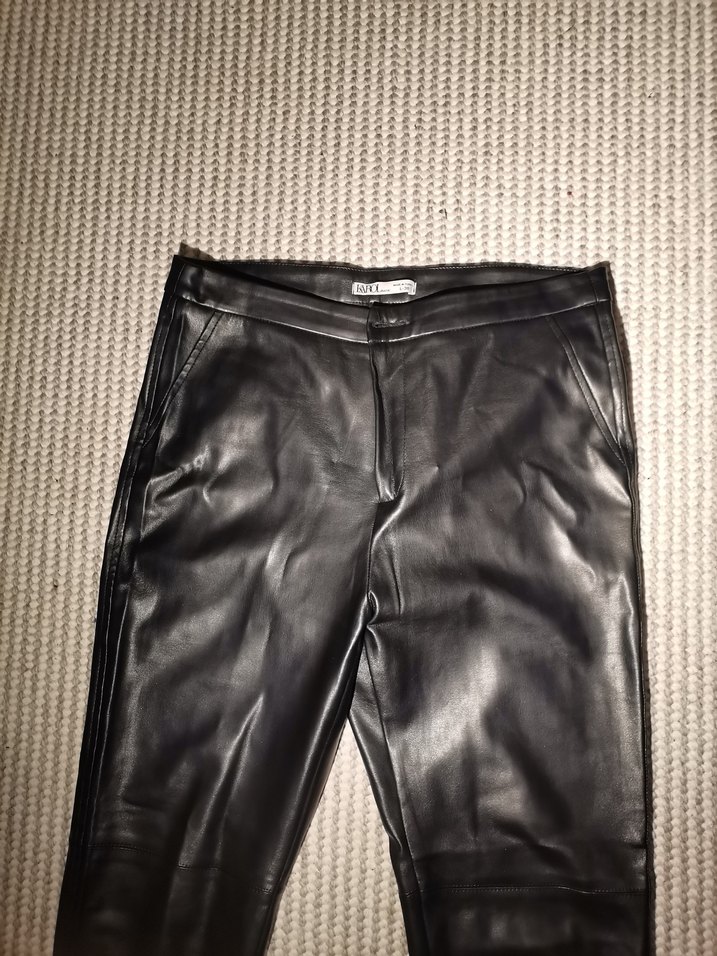 Kadın Siyah Deri Pantolon - Görsel 2