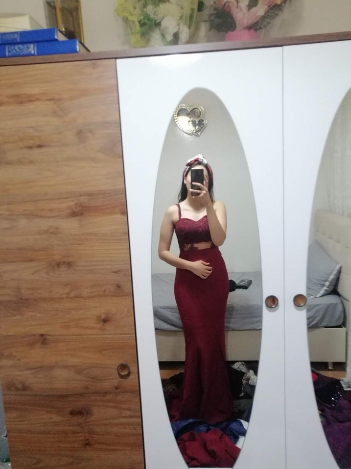 Bordo Parlak Midi İnce Askılı Elbise - Görsel 2