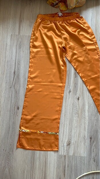 kadın saten pijama takımı - Görsel 5