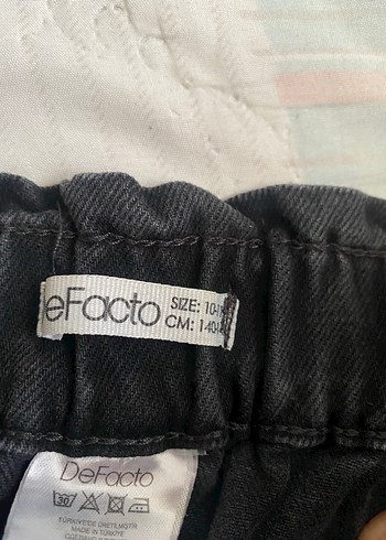 10 Yaş Beden siyah çocuk kot pantolon
