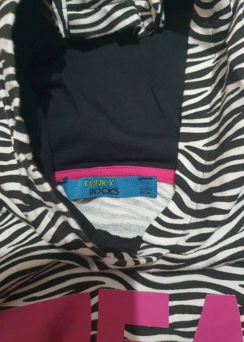 7 Yaş Beden Funky Rocks Kız Çocuk Zebra Desenli Pembe Crop Sweatshirt