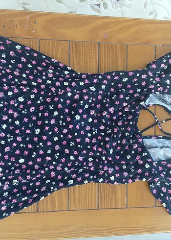 Bershka mini elbise s