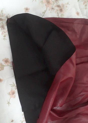 36 Beden Burgundy Parlak Midi Pilili Kadın Etek