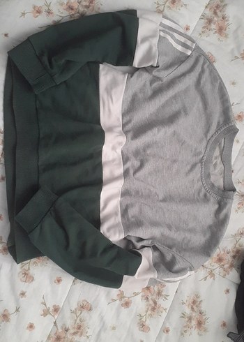Gri ve Yeşil Renkli Pamuklu Kadın Sweatshirt