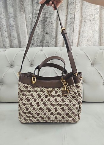 Guess Çanta