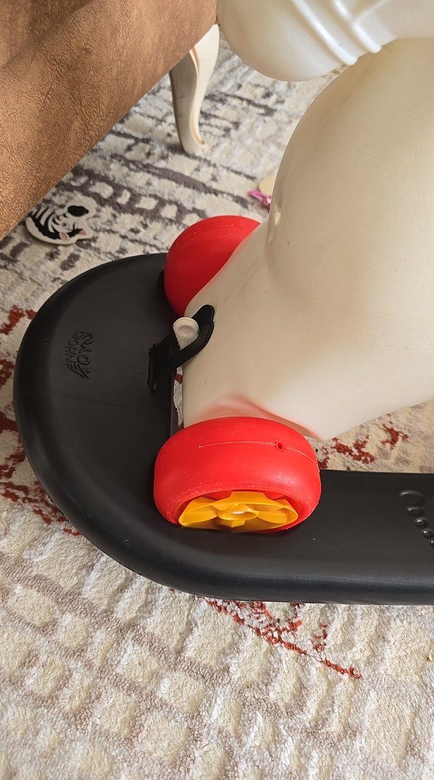 Beyaz Çocuk Atlı Oyuncak - Görsel 2