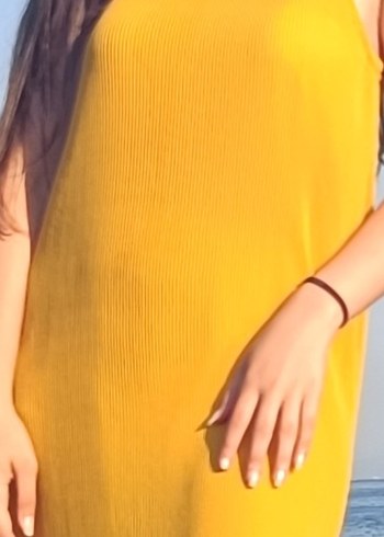 s Beden Sarı Pilili Midi Mango Elbise