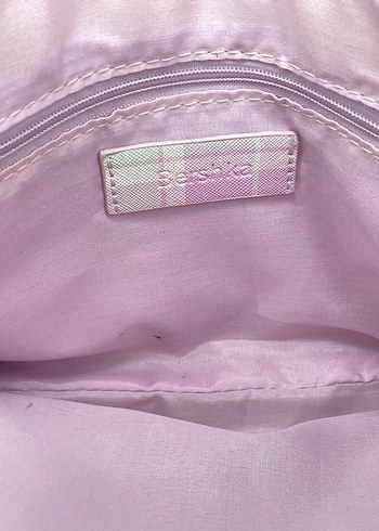 Bershka Kol Çantası - Görsel 3