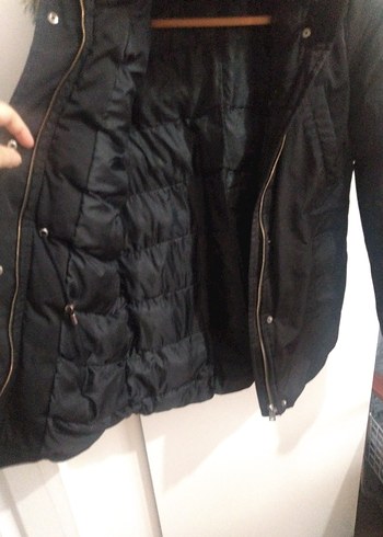 Siyah Kürklü Kadın Kışlık Mont - Görsel 2