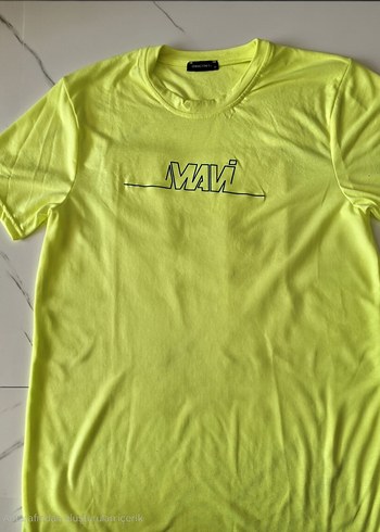 Sarı Renk M-XL Bedenleri Mevcuttur.