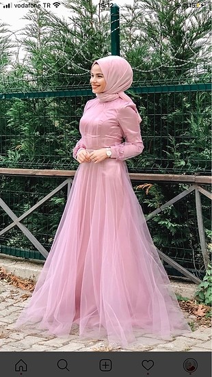 Pembe elbise abiye