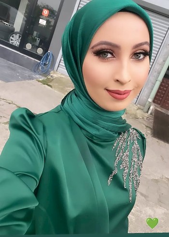 36 Beden yeşil Renk Yeşil Drapeli Uzun Abiye Elbise