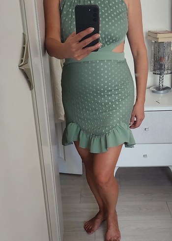 Puantiyeli Yeşill mini elbise - Görsel 3