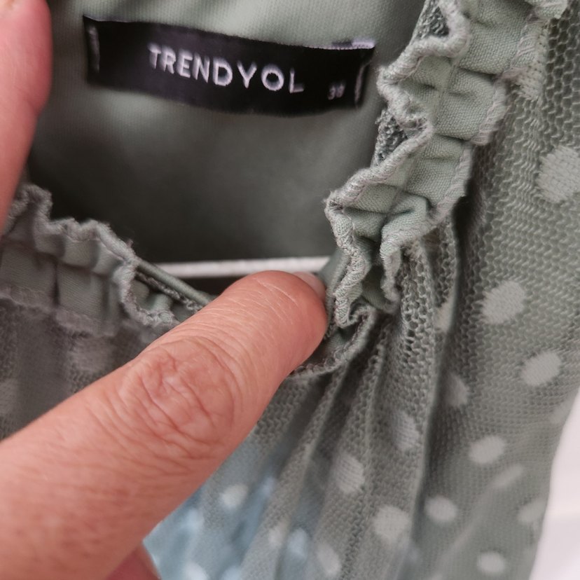 Puantiyeli Yeşill mini elbise - Görsel 4