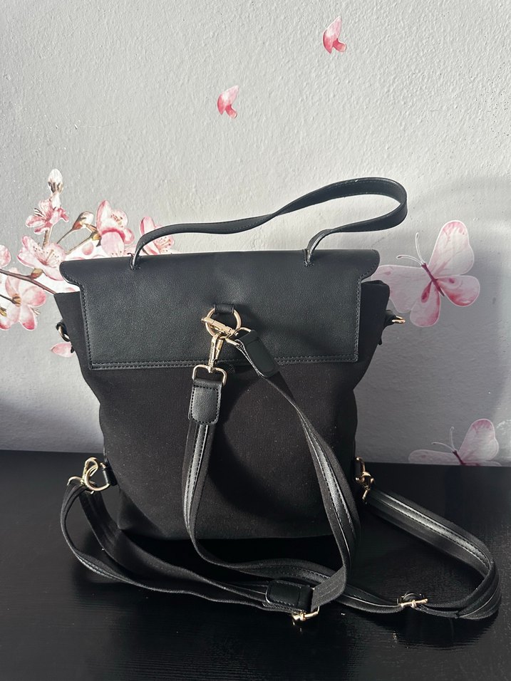 Siyah Deri Tokalı Kadın Sırt Çantası - Görsel 3