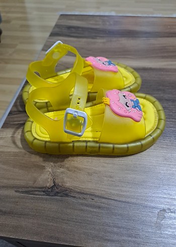 Gezer Kız Çocuk ışıklı sandalet