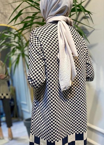 Gri Kareli Boğazlı Triko Kadın Kazak invee - Görsel 4