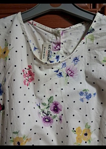LC Waikiki Çiçek Desenli Kolsuz Kız Elbisesi
