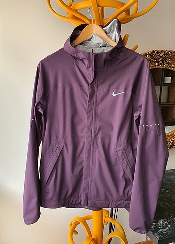 Nike ust L