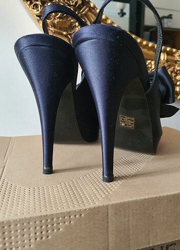 41,5 Beden Stuart Weitzman Stiletto