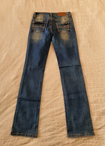 29 Beden mavi Renk Tommy pantolon 29/32 