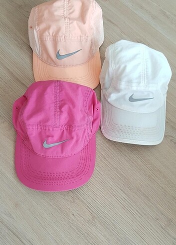 Orjinal Nike şapka Pembe