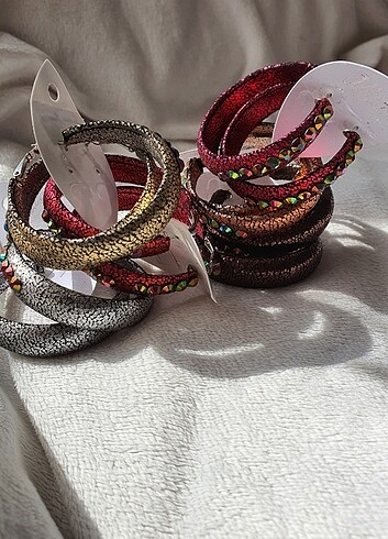 Lieza Jewelry Taşlı halka kolye.