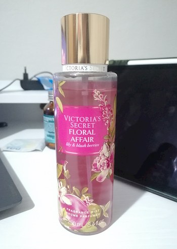 Victoria s Secret Victoria's Secret Vücut Spreyi