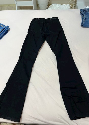 Diğer Siyah Fermuarlı Kadın Midi Kot Pantolon