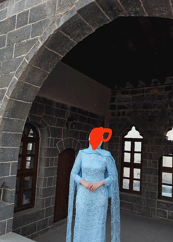 l Beden Uzun Kollu İşlemeli Mavi Abiye Elbise