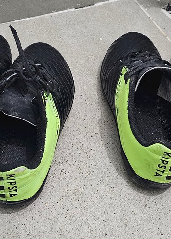 Siyah yeşil renk Erkek Çocuk halı saha kramponu kipsta - Görsel 2