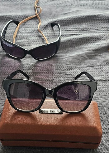 Klasik Siyah Kadın Güneş Gözlüğü - Görsel 5