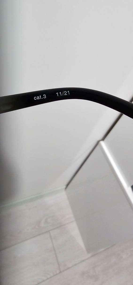 Klasik Siyah Kadın Güneş Gözlüğü - Görsel 3