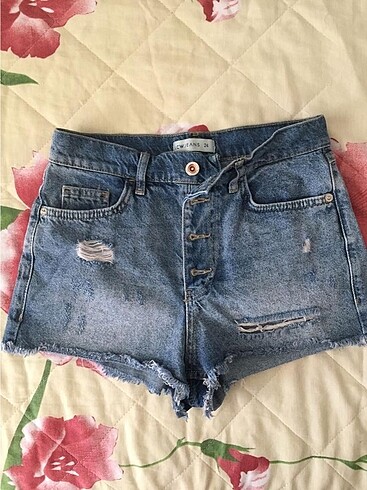Lc Waikiki Düğmeli Kot Şort