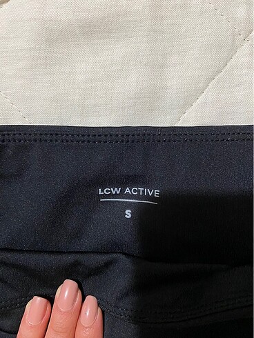s Beden siyah Renk Lc Waikiki Lcw Active Şort Tayt